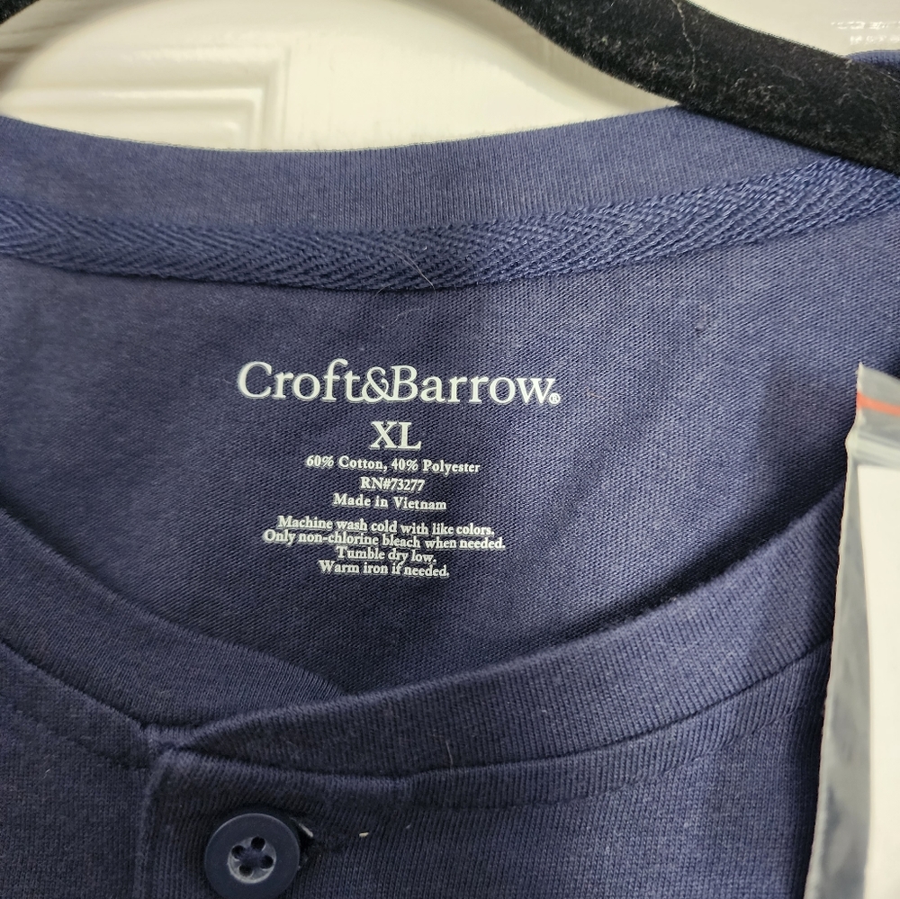 Croft & Barrow NEW long sleeve pullover - Picture 2 of 3